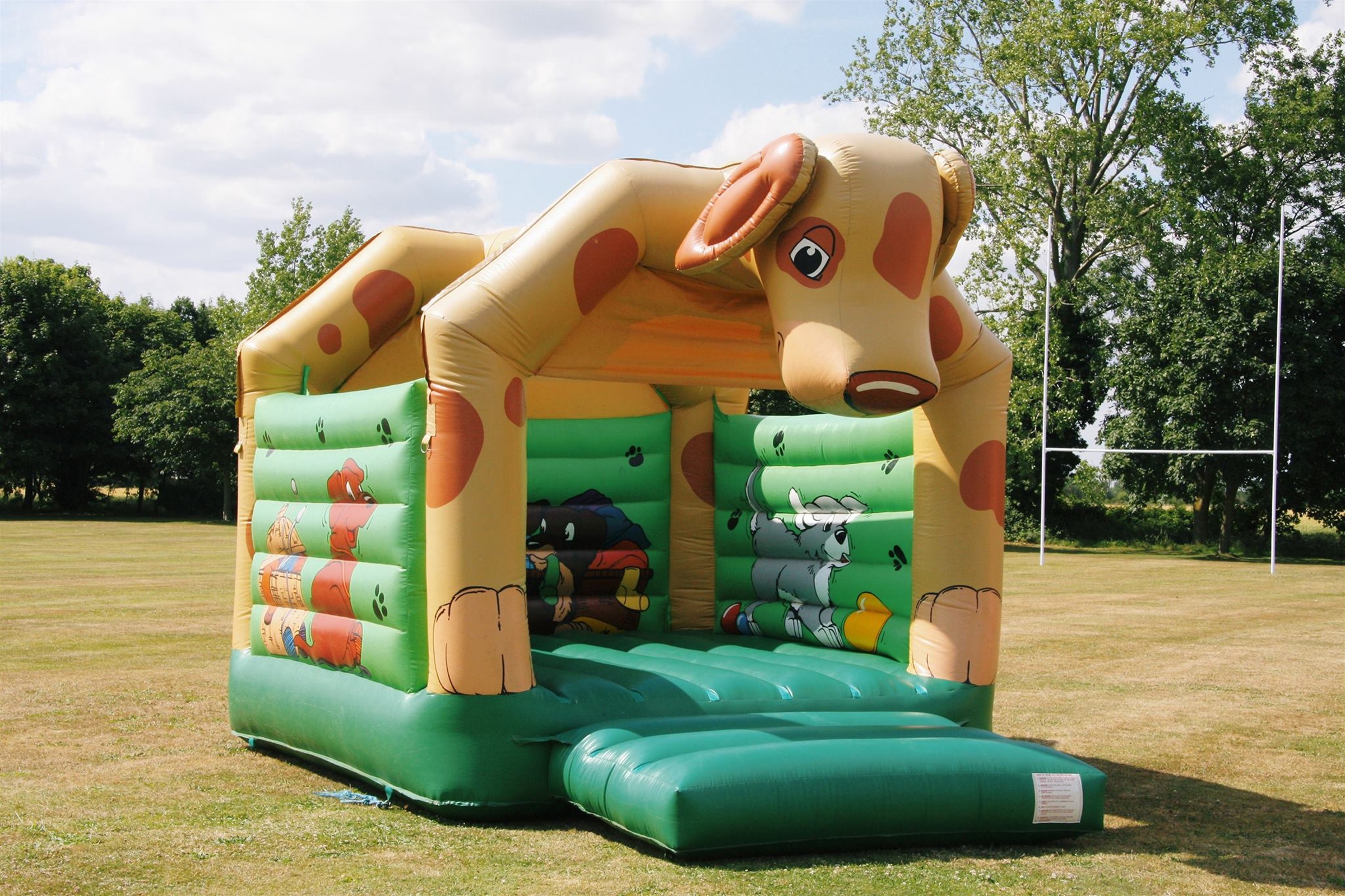 top dogs bouncy castle