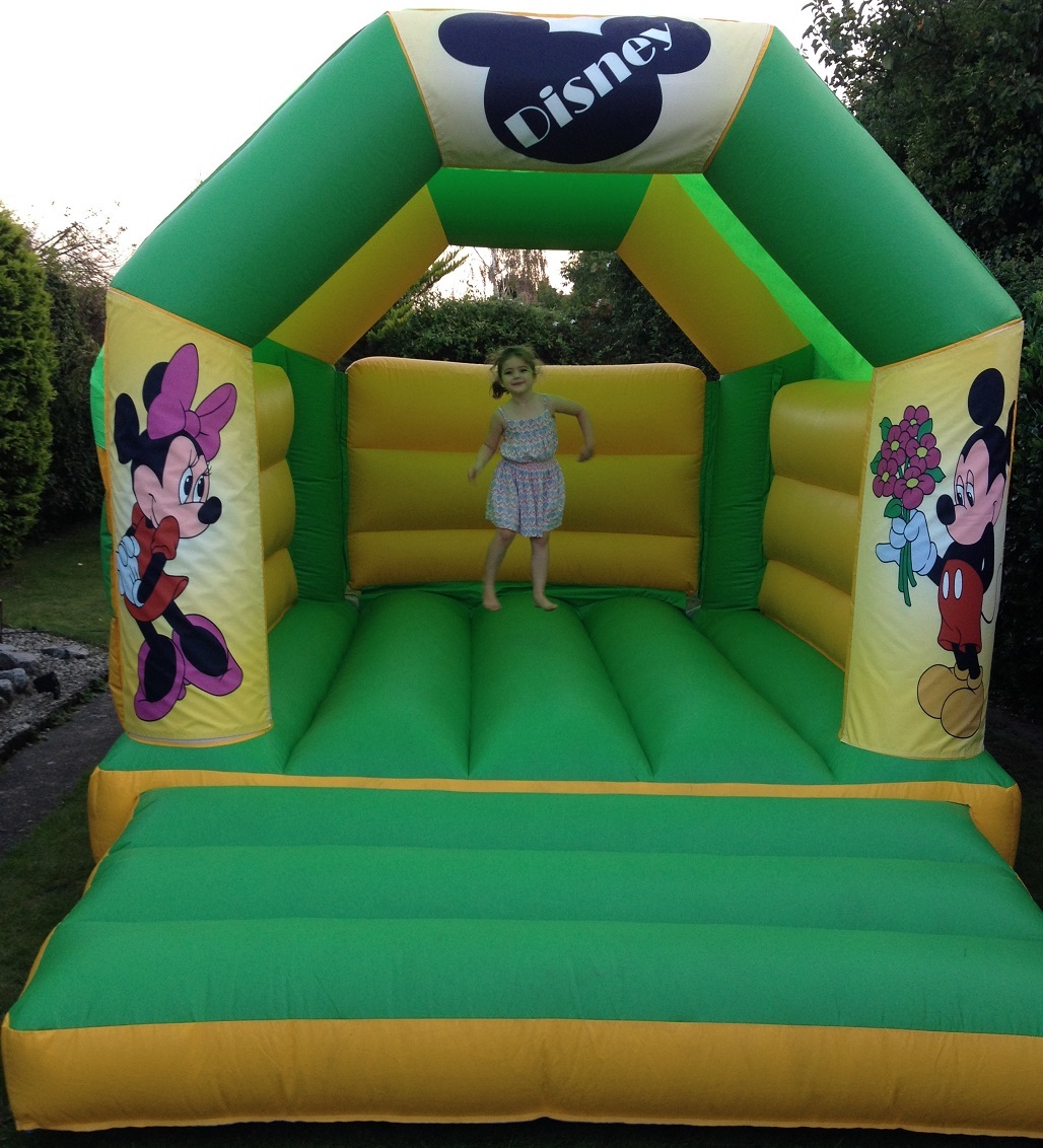 mickey mouse bouncy castle argos